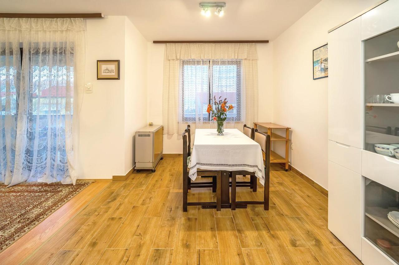 קרק Apartments Jurina 2 מראה חיצוני תמונה
